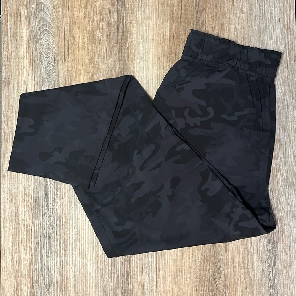 LULULEMON Stretch Hi-Rise Pant 25”